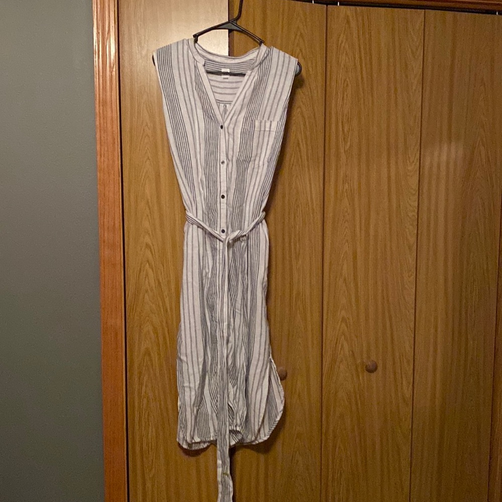 Gap linen stripe button down shirt dress Size med